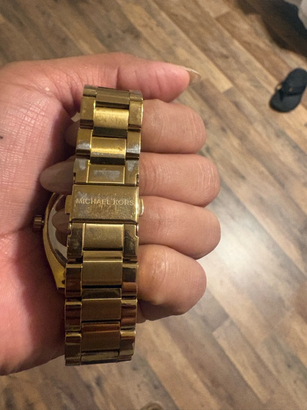 Michael Kors Gold-tone Crystal Accent Round Dial Bracelet Watch - Picture 2 of 6